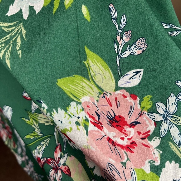 Cupcakes and Cashmere Floral Button Down Pajama Shirt Size 1XL - Picture 3 of 7